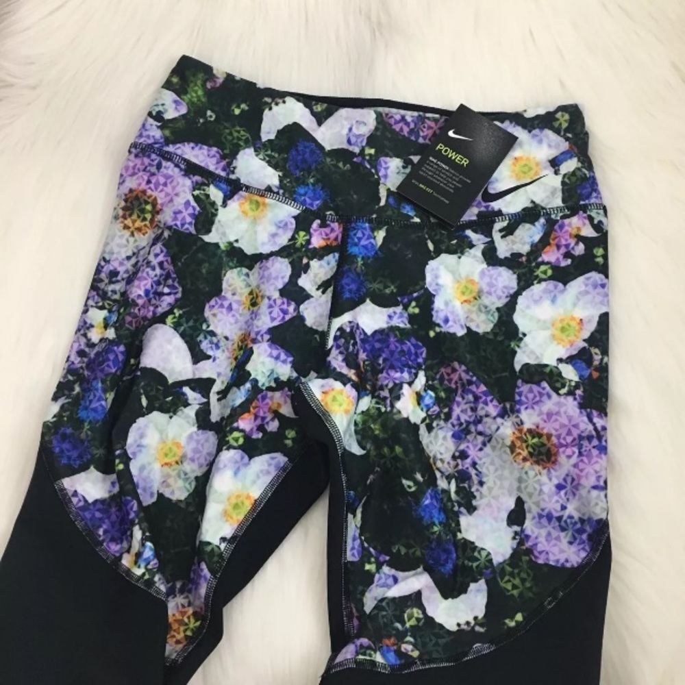 Women’s Nike Power Legend Training Tights - Picture 5 of 7